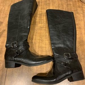 Women’s size 7.5 black knee high riding boots